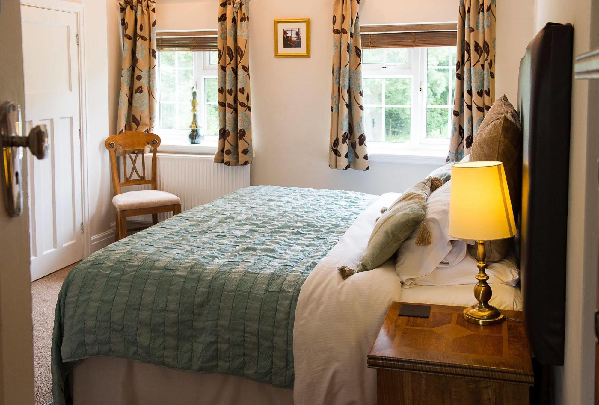 Claverton Hotel Баттл Екстер'єр фото