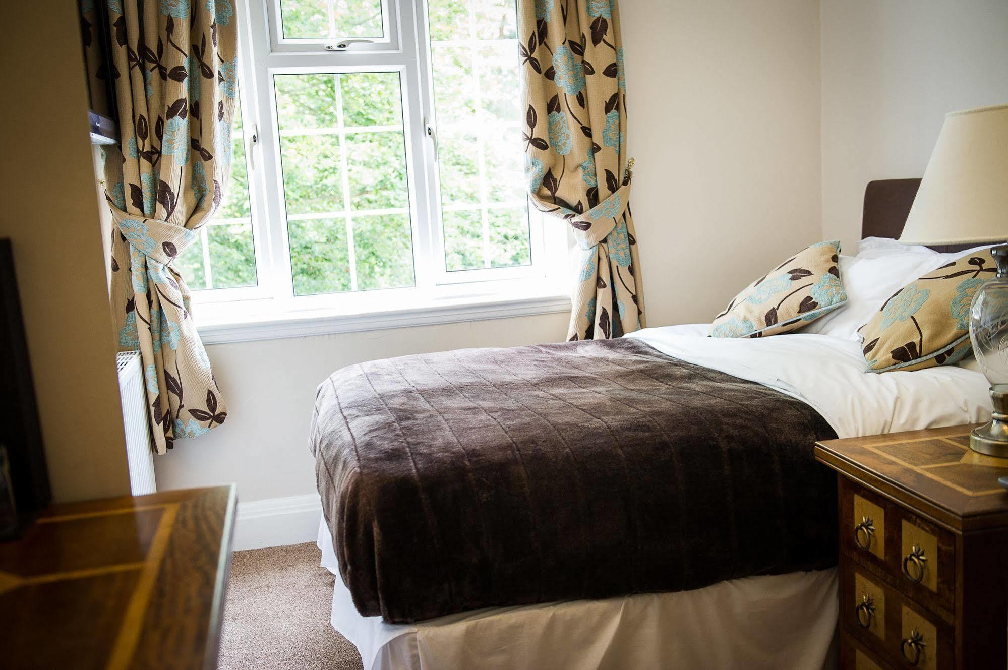Claverton Hotel Баттл Екстер'єр фото
